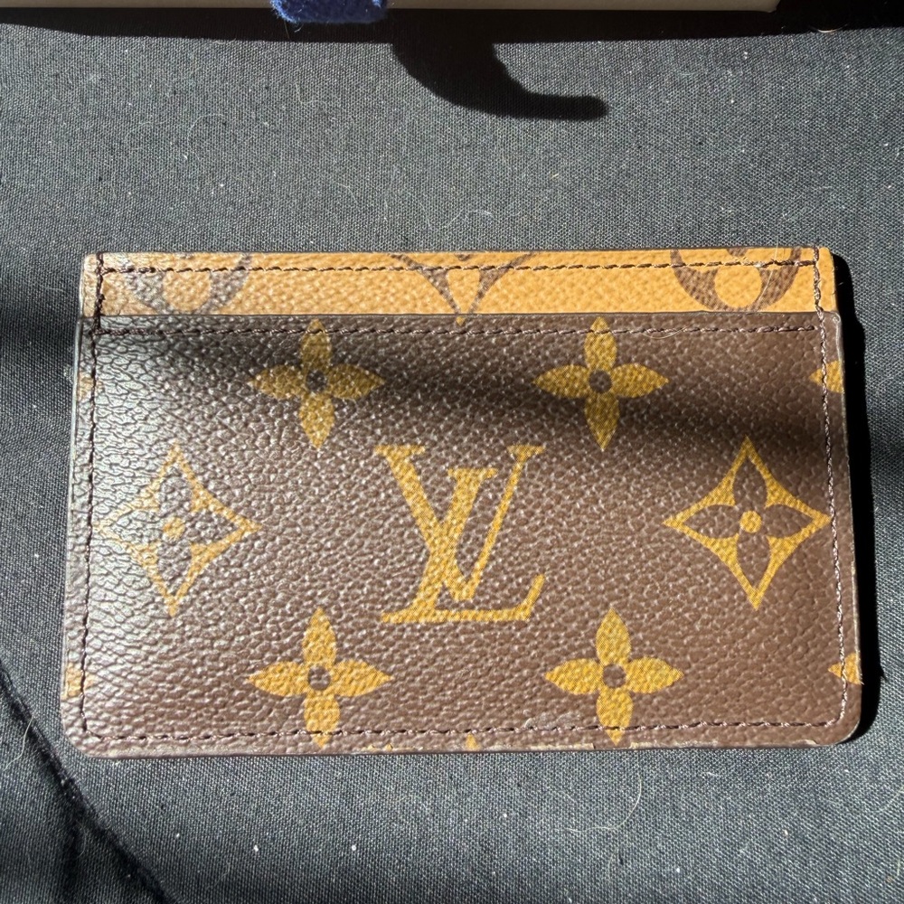 Louis Vuitton Reverse Monogram Card Holder